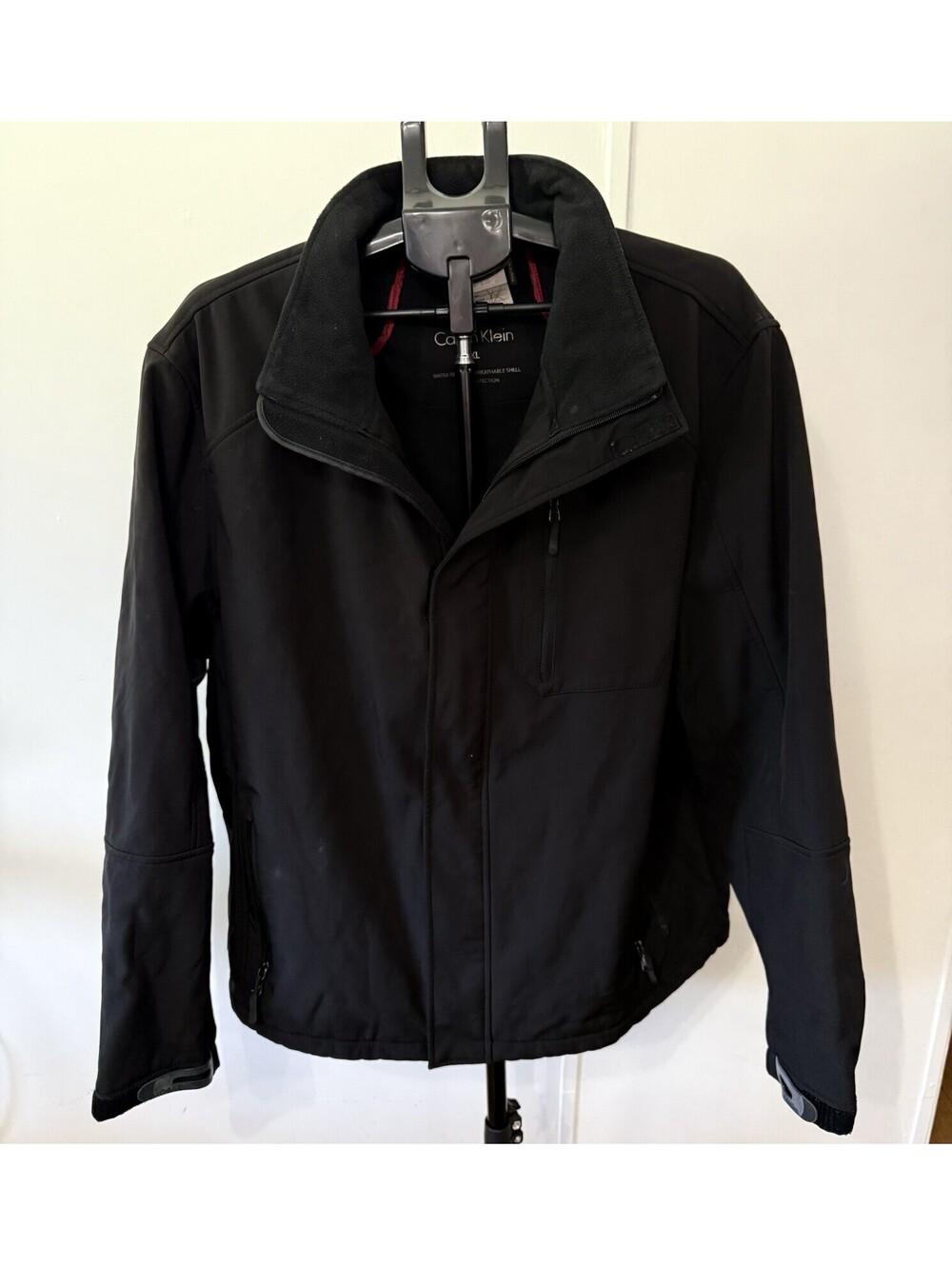 Calvin Klein Men’s XL Water Resistant Jacket Black Breathable Wind Protecting